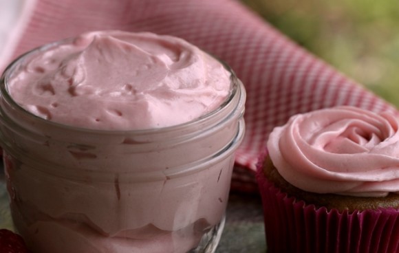 Raspberry Vegan Frosting3