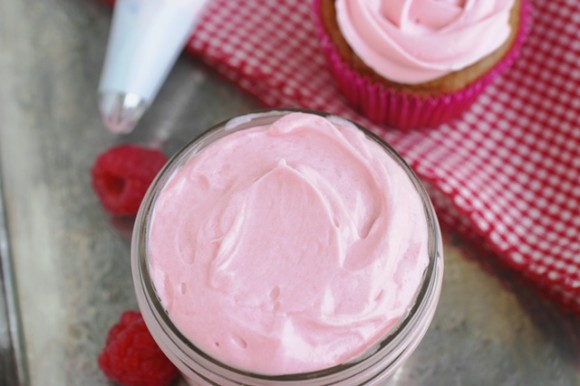 Raspberry Vegan Frosting5