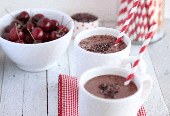 healthy chocolate cherry smoothie