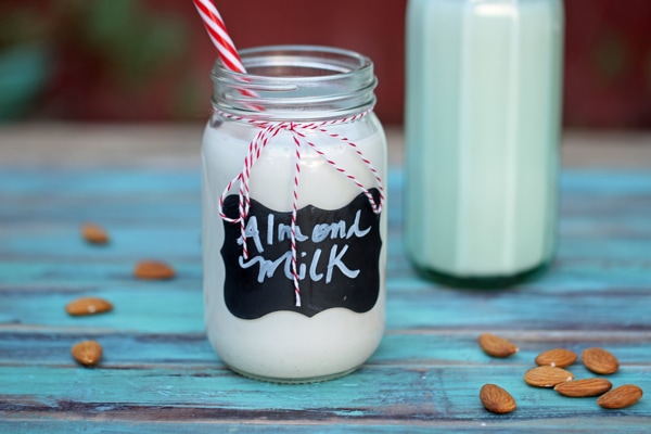 How to Make Almond Milk