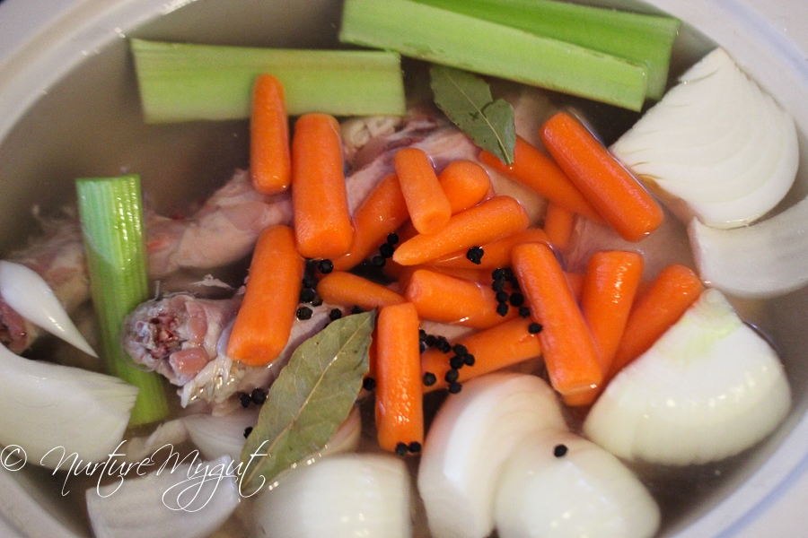 Crock Pot Chicken Bone Broth