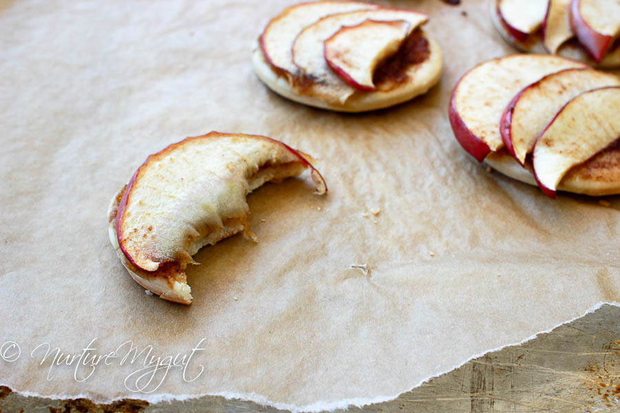 paleo-apple-pizza-pie-bites