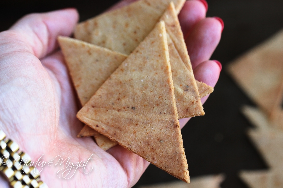 Easy Paleo Pita Chips Recipe {Grain Free/Dairy Free}