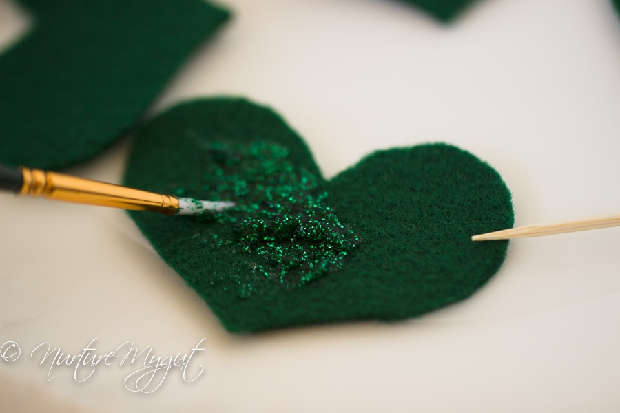 DIY St. Patrick's Day Felted Green Glitter Heart Headband